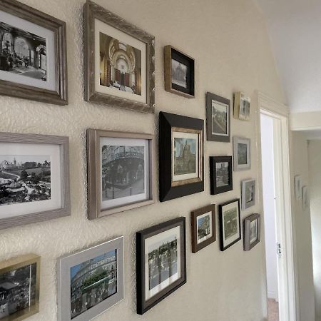 4 Bedroom House In Harrogate Town Centre Екстер'єр фото